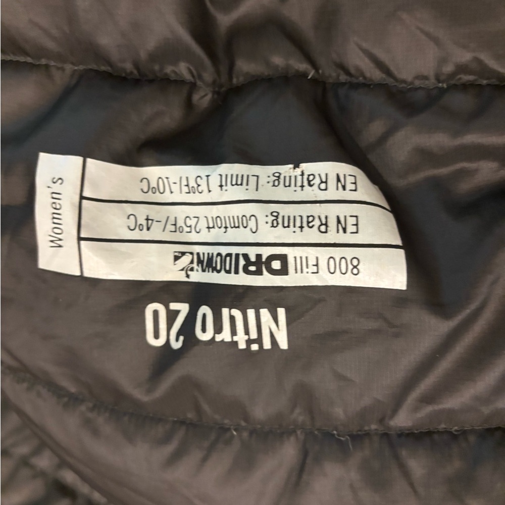 Sierra Designs 20 degree 800 fill down sleeping bags - Picture 5 of 5